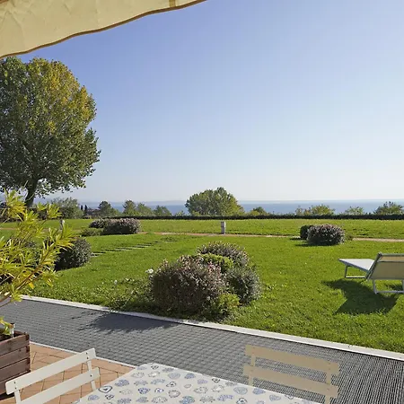 Montecolo G5 By Wonderful Italy Daire Manerba del Garda